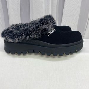 Skechers Shindigs Platform Slip On Clog